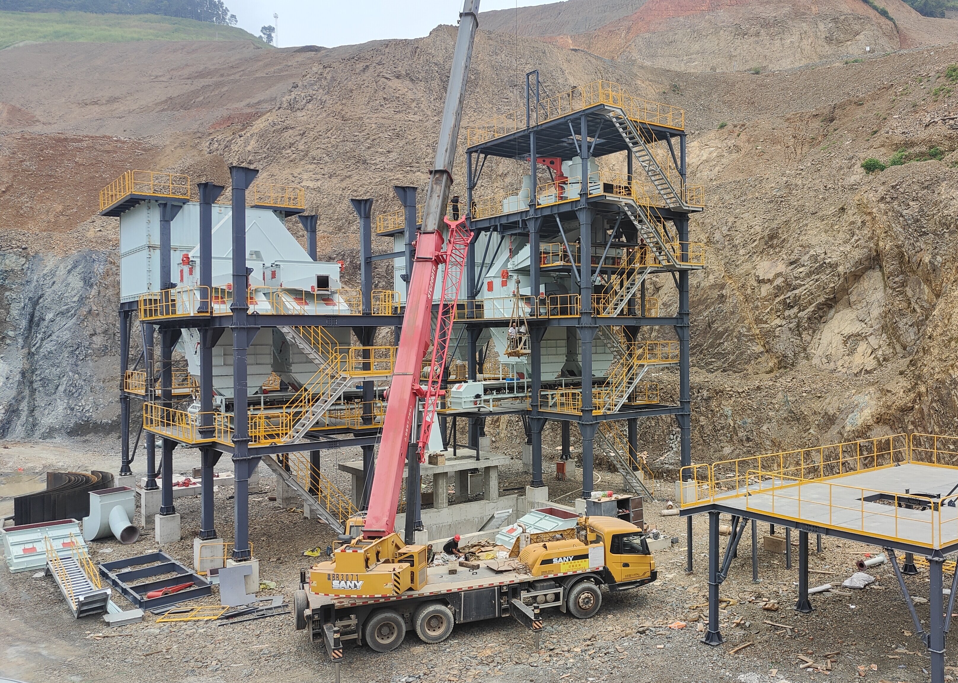 制砂樓 VS 水洗砂：全生命周期成本對(duì)比，誰才是砂石生產(chǎn)的 “性價(jià)比之王”？? ? ? ?